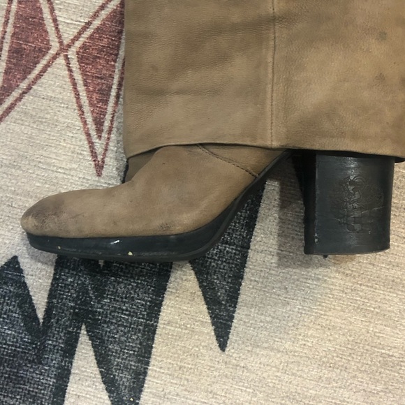 Vince Camuto leather boots - Picture 4 of 9